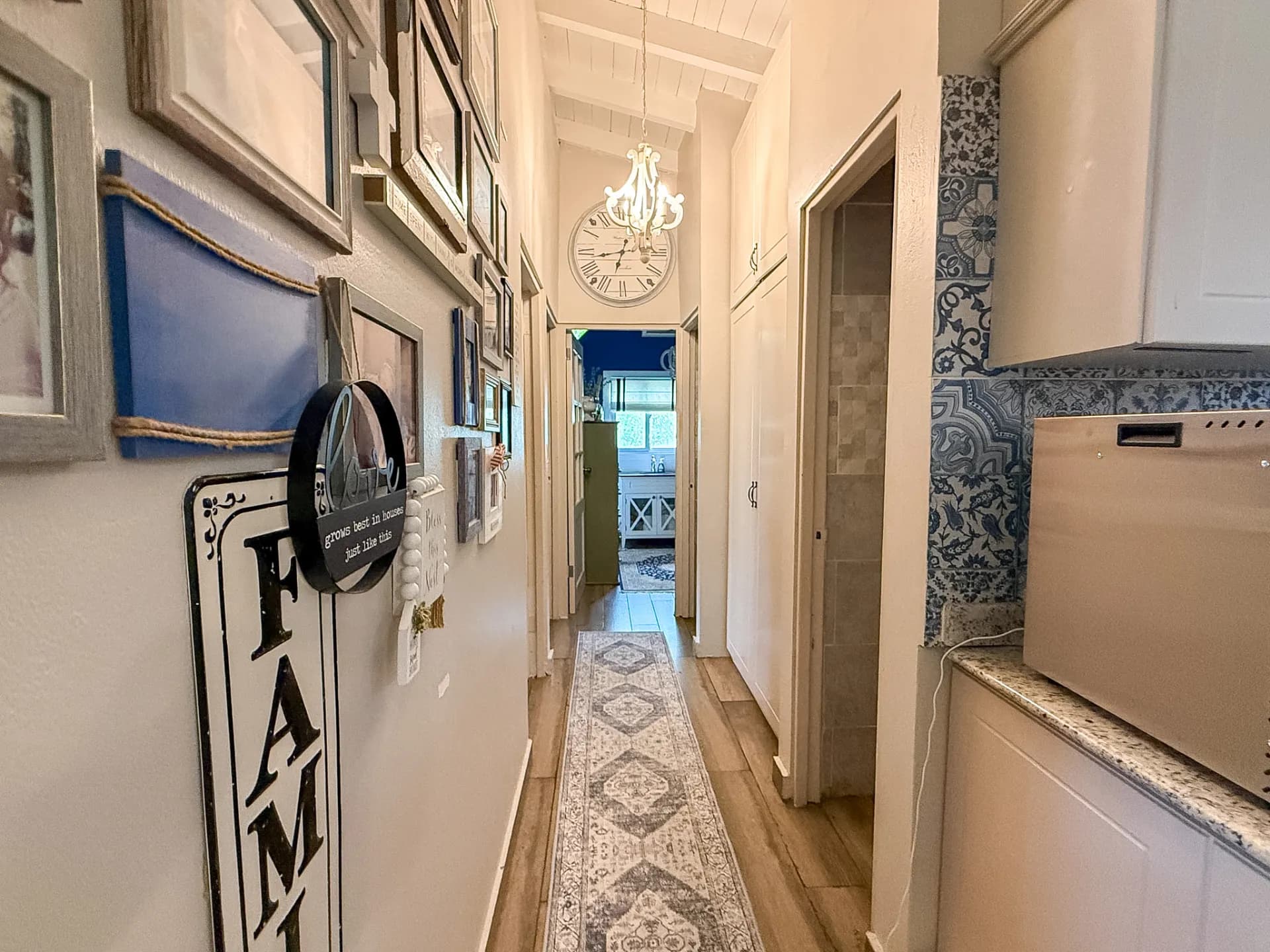 FRESH ON THE MARKET | FULLY RENOVATED 3 BEDROOM SINGLE-STORY HOME IN CORONADO R-0107 - Image 13