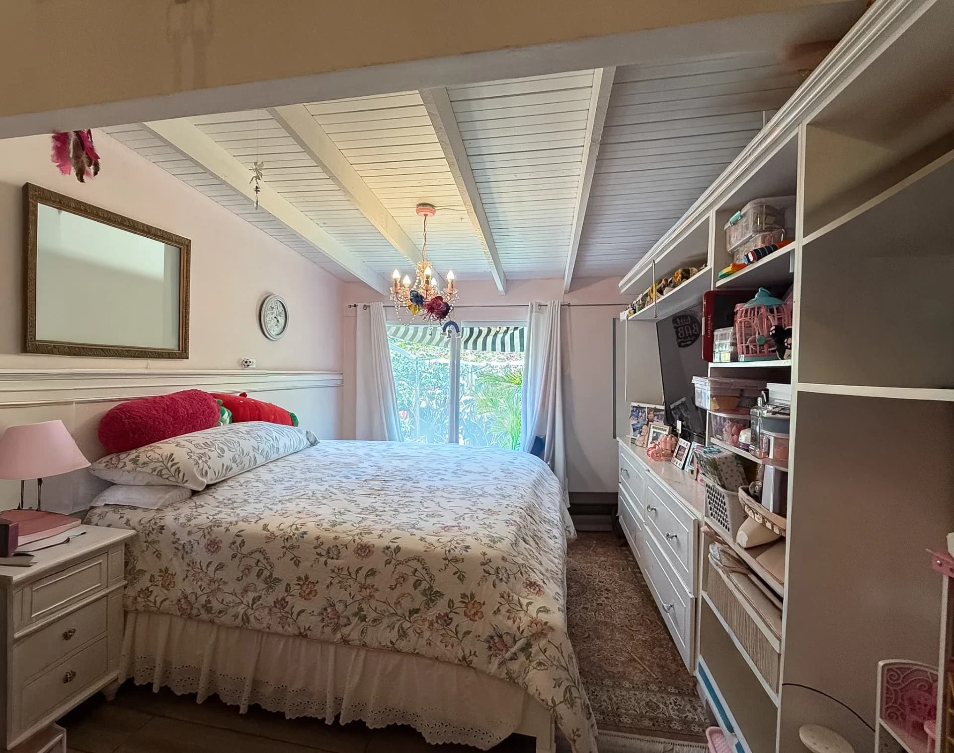 FRESH ON THE MARKET | FULLY RENOVATED 3 BEDROOM SINGLE-STORY HOME IN CORONADO R-0107 - Image 27