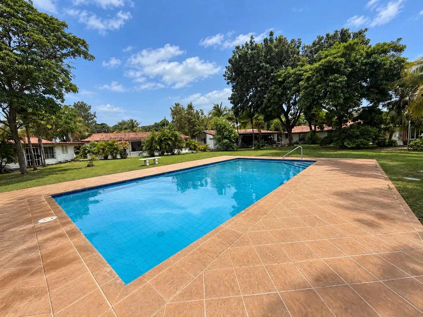 FRESH ON THE MARKET | FULLY RENOVATED 3 BEDROOM SINGLE-STORY HOME IN CORONADO R-0107 - Image 29