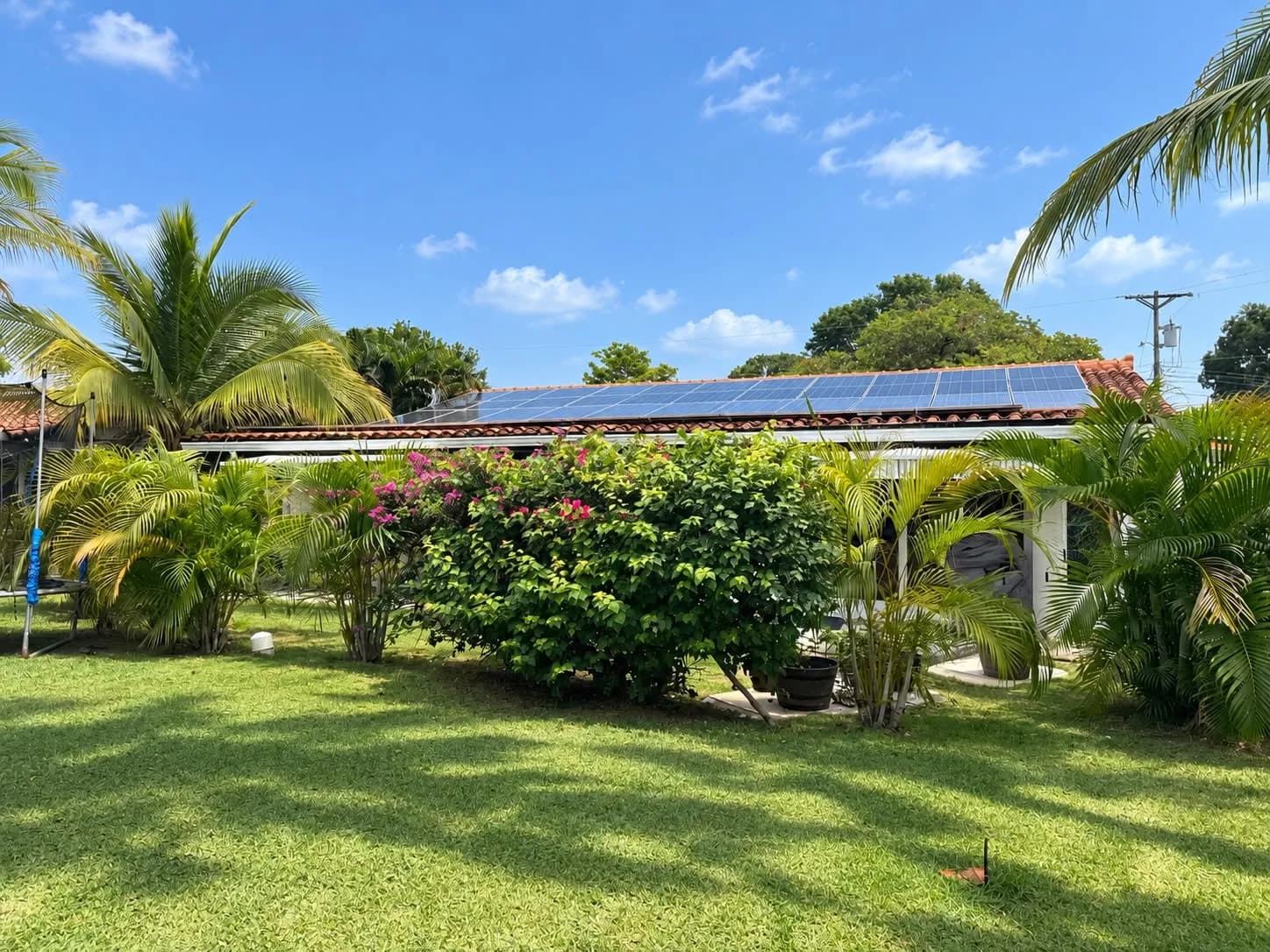 FRESH ON THE MARKET | FULLY RENOVATED 3 BEDROOM SINGLE-STORY HOME IN CORONADO R-0107 - Image 31