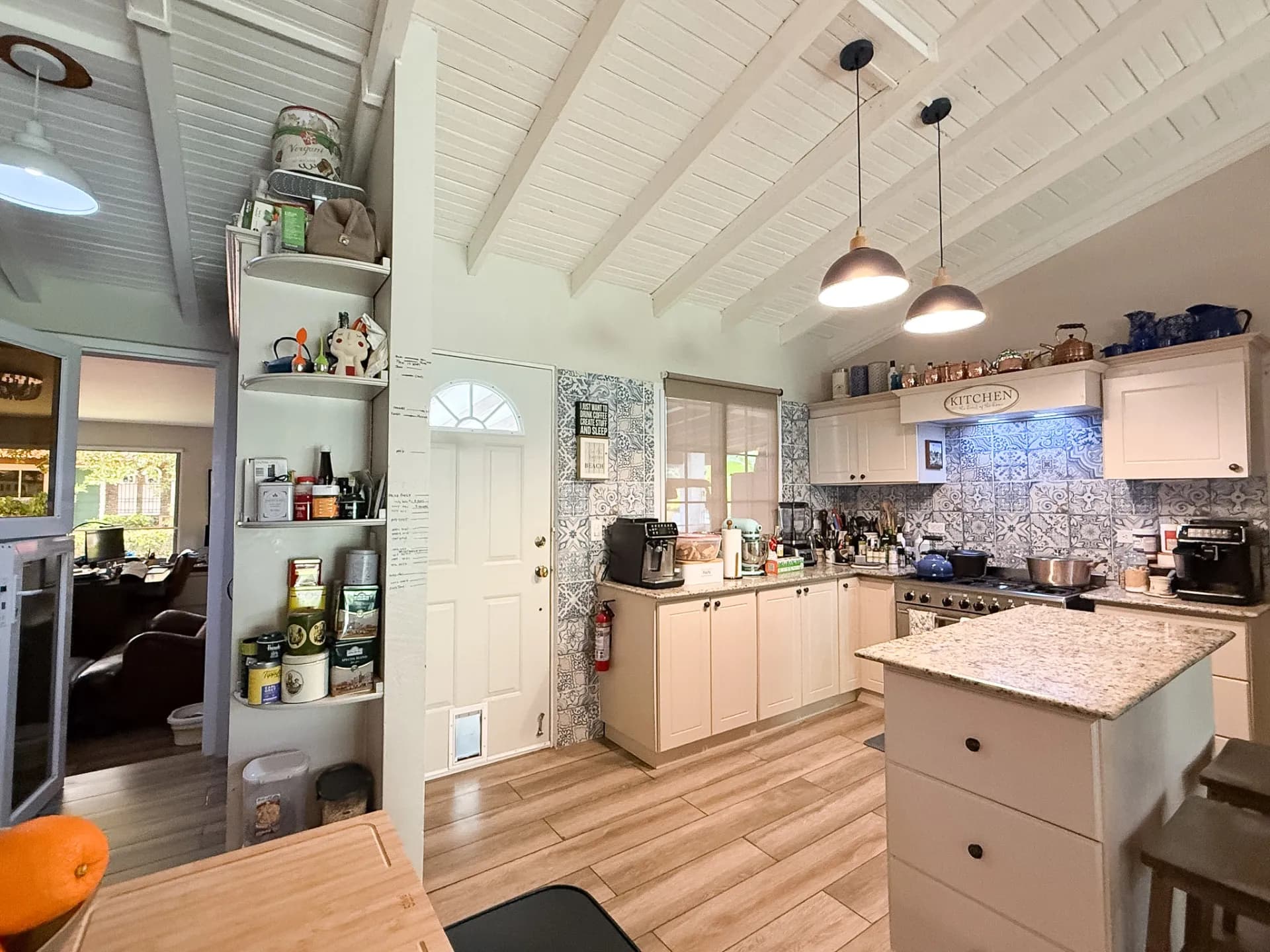 FRESH ON THE MARKET | FULLY RENOVATED 3 BEDROOM SINGLE-STORY HOME IN CORONADO R-0107 - Image 7