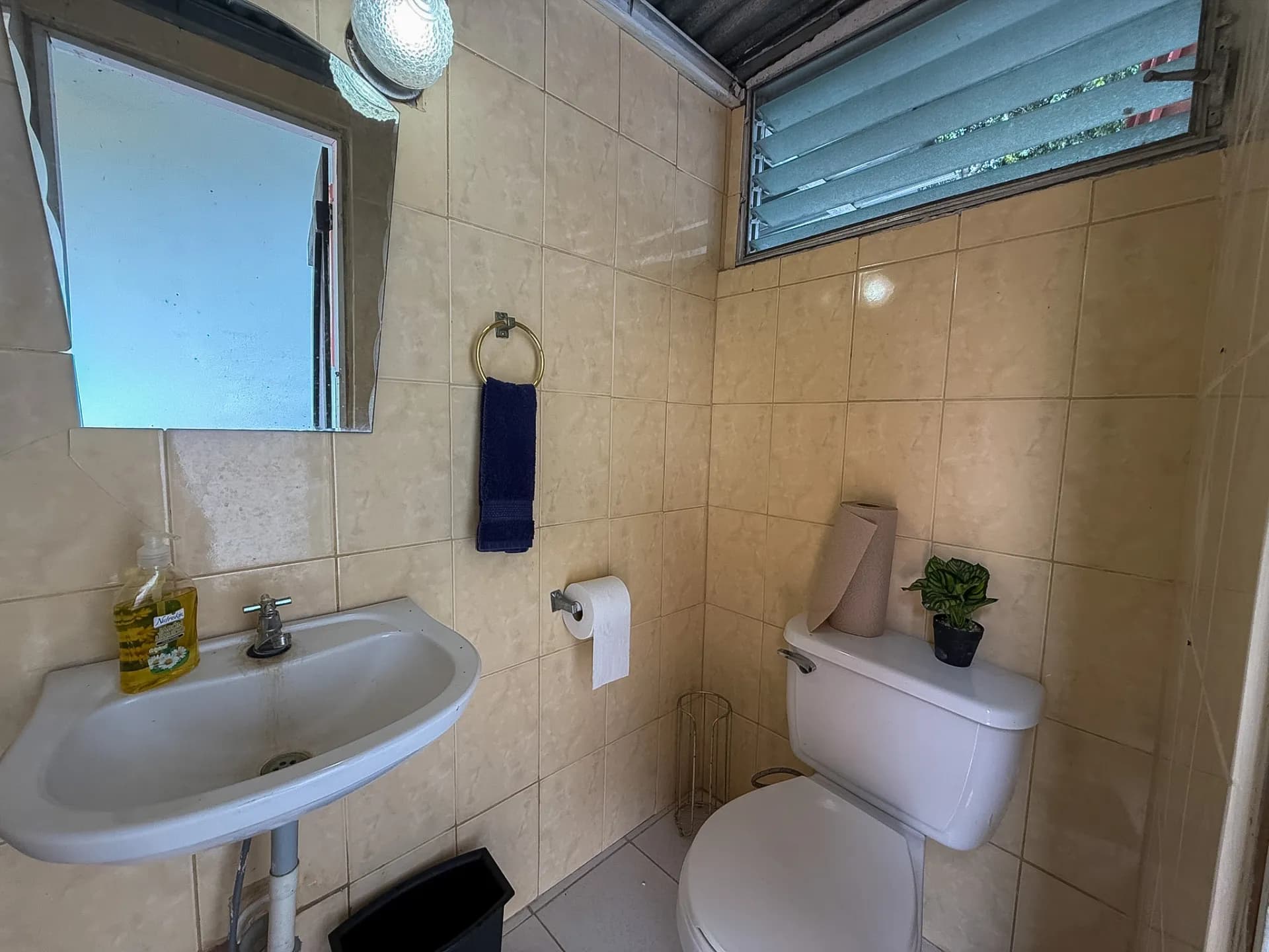 Exceptional Opportunity, 3-Bedroom Home with Pool in Coronado, Panama R-0103 - Image 23