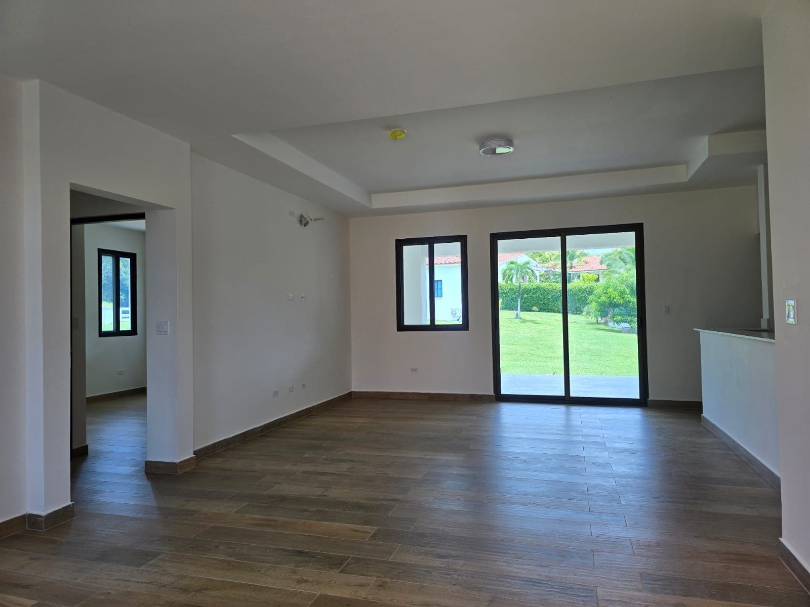 Beautiful 3-Bedroom Home in Hacienda Pacifica, San Carlos R-0166 - Image 4