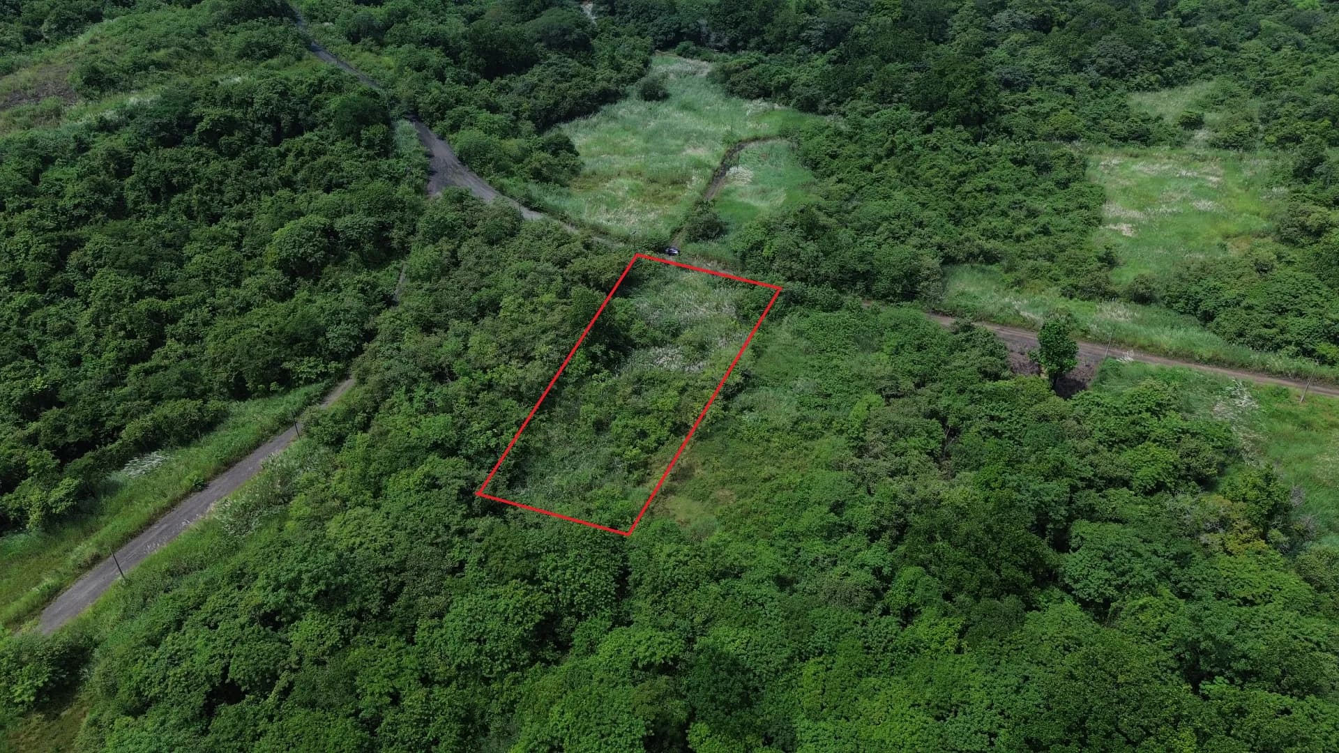 Expansive 0.85-Acre Lot in Gated Community Near Panama City P-0159 - Image 1