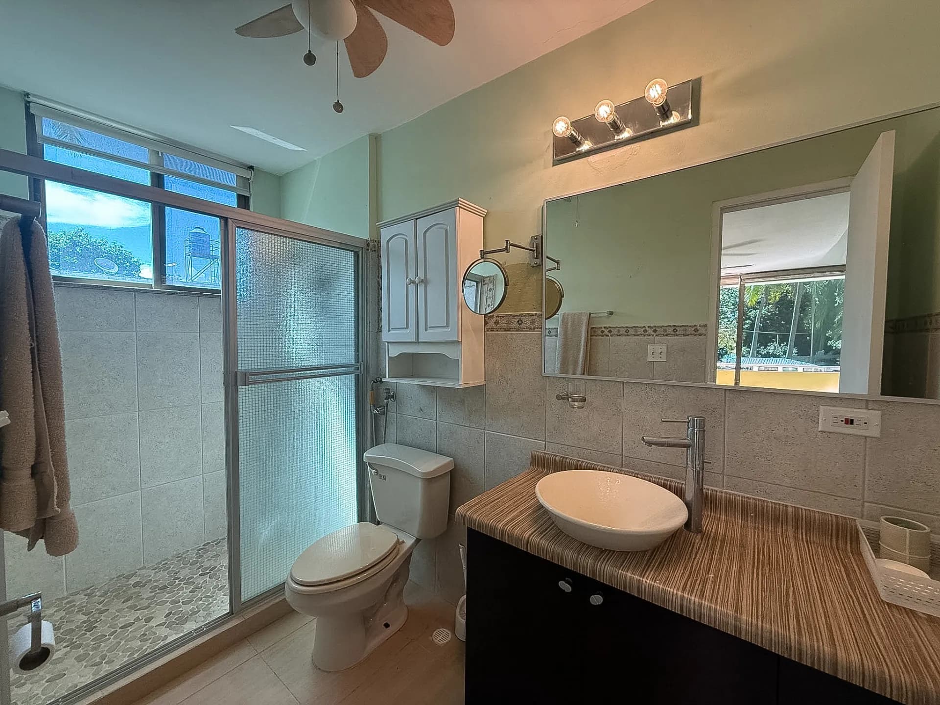 3-Bedroom Condo Just a Two-Minute Walk to the Beach, Nueva Gorgona R-0164 - Image 18