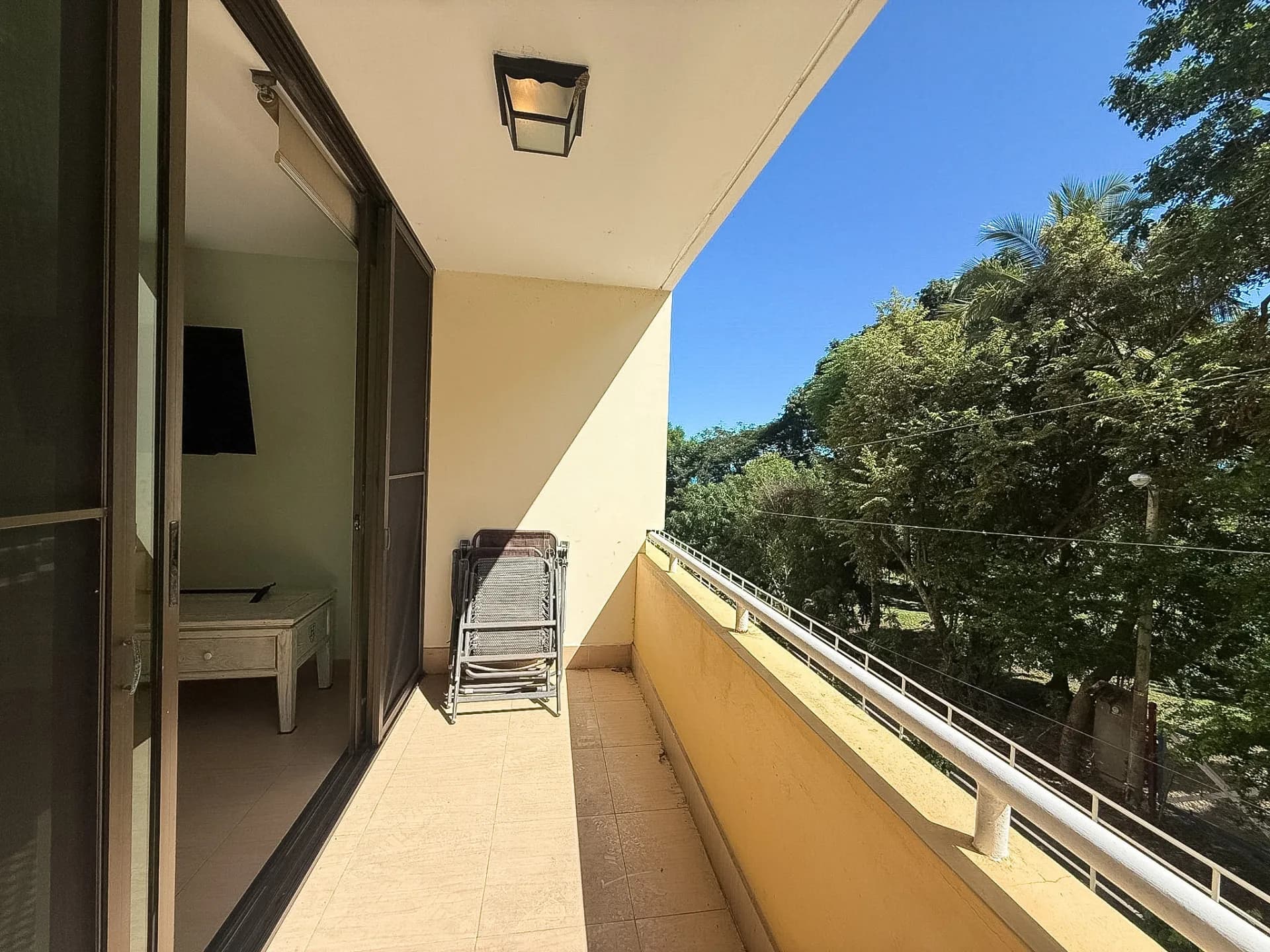 3-Bedroom Condo Just a Two-Minute Walk to the Beach, Nueva Gorgona R-0164 - Image 2