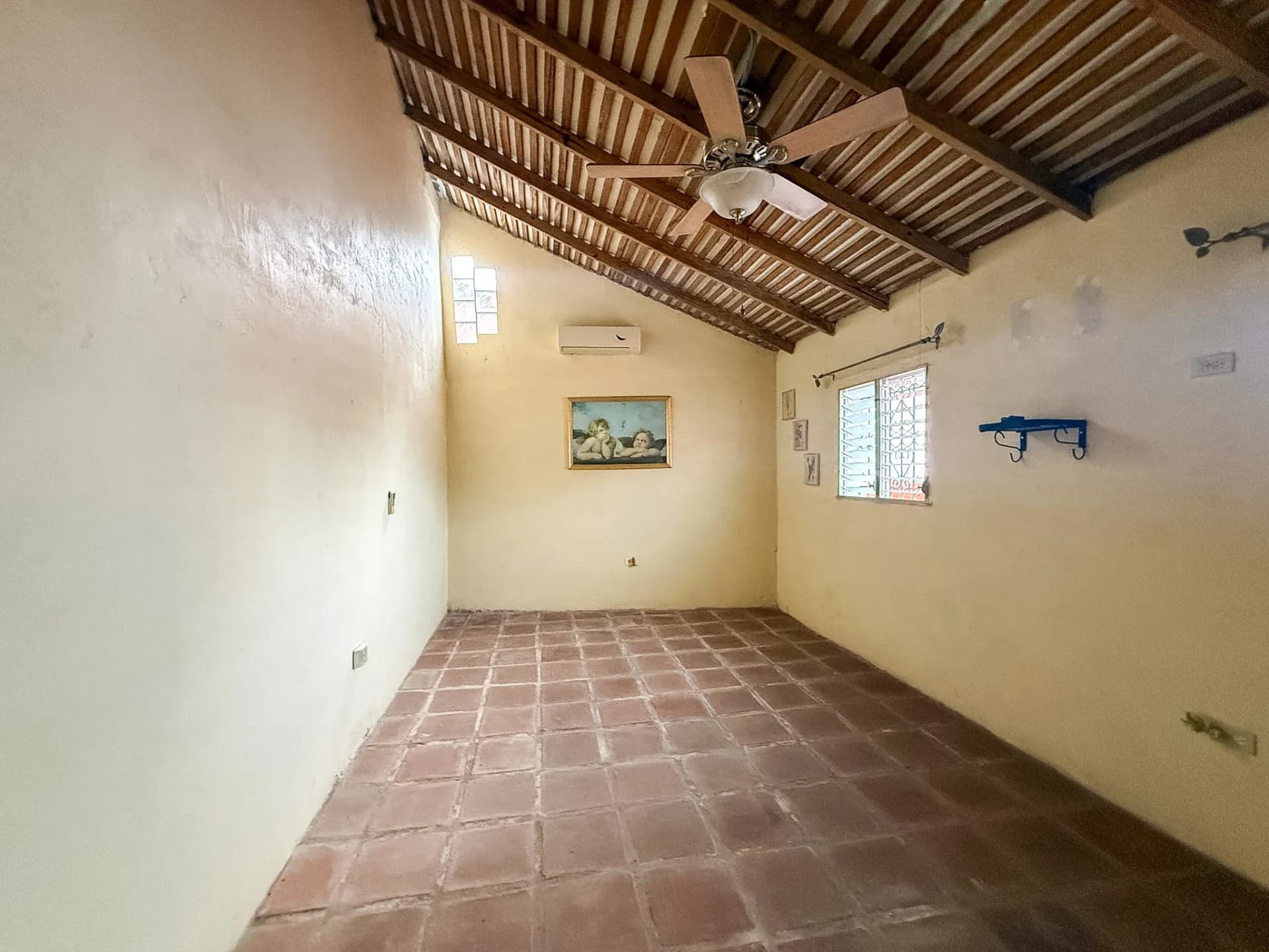 3-Bedroom Rustic Spanish Colonial Home in San Carlos, Panama R-0167 - Image 15
