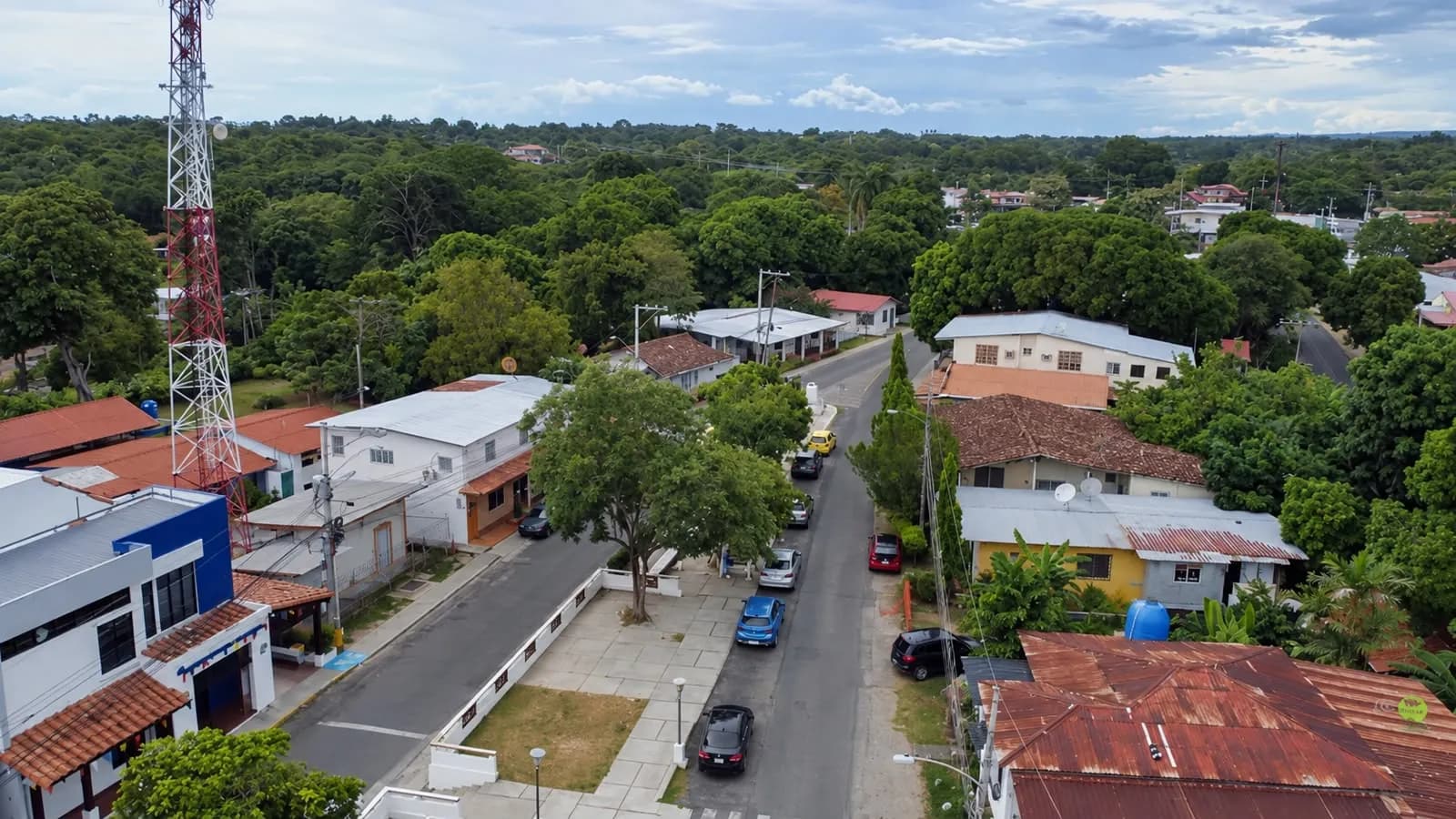 3-Bedroom Rustic Spanish Colonial Home in San Carlos, Panama R-0167 - Image 21