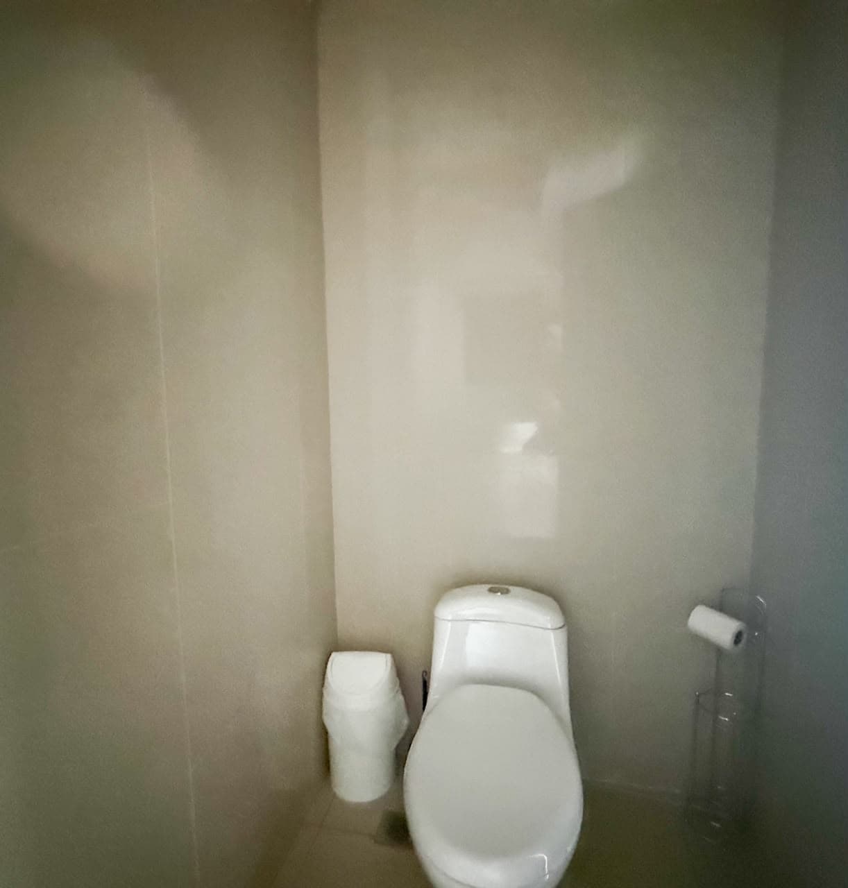 Modern Furnished 1-Bedroom Apartment for Rent at PH Harmony, San Francisco R-0043 - Image 10