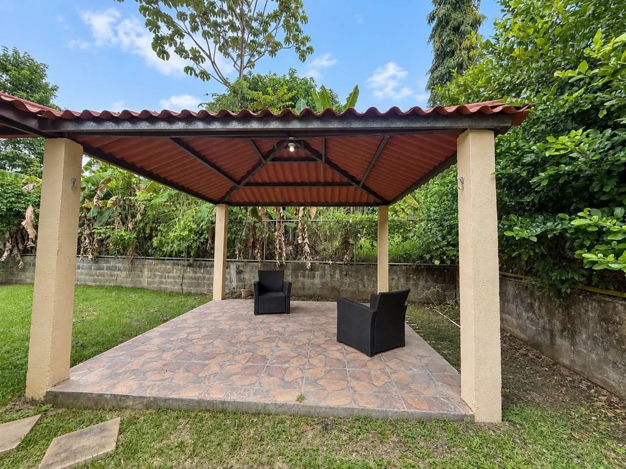 🏡 GREAT DEAL! 2-BEDROOM HOME IN A GATED COMMUNITY IN SAN CARLOS 🌴📍 San Carlos, Panama | R-0160 - Image 14