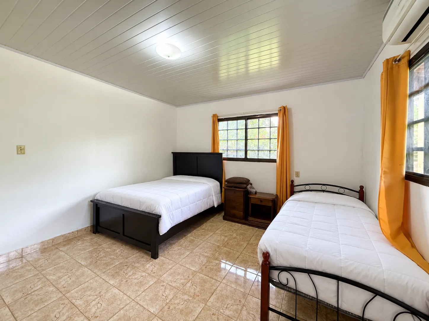 🏡 GREAT DEAL! 2-BEDROOM HOME IN A GATED COMMUNITY IN SAN CARLOS 🌴📍 San Carlos, Panama | R-0160 - Image 8
