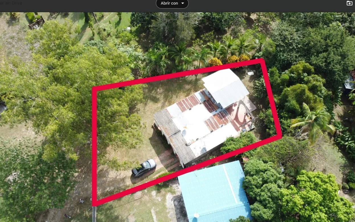 Fixer-Upper Gem: 3-Bedroom Home Near the Beach R-0065 - Image 2