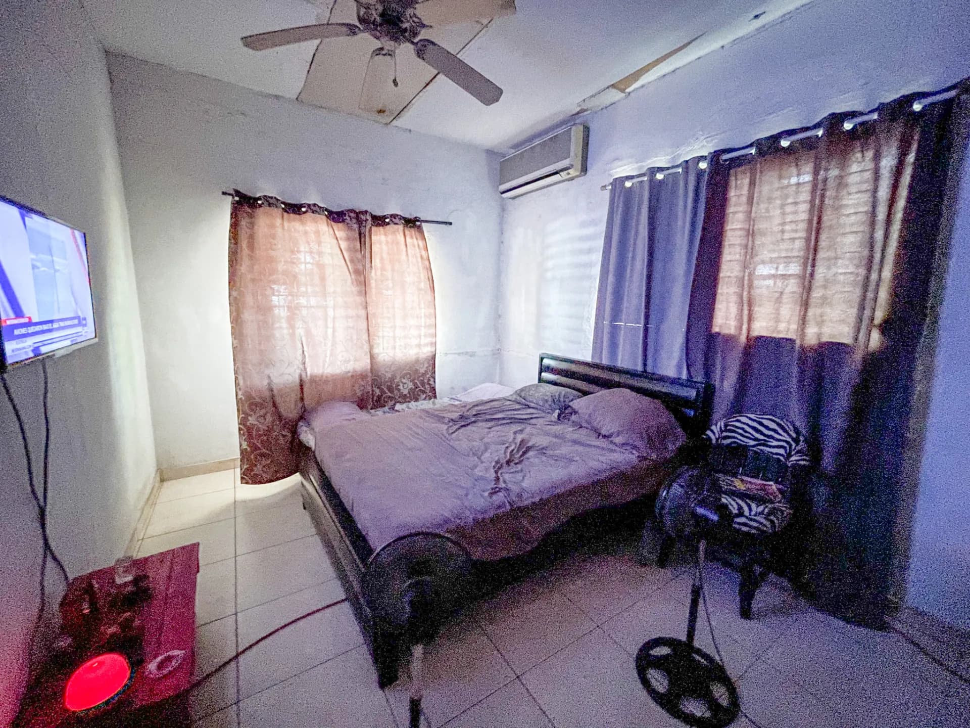 Fixer-Upper Gem: 3-Bedroom Home Near the Beach R-0065 - Image 7