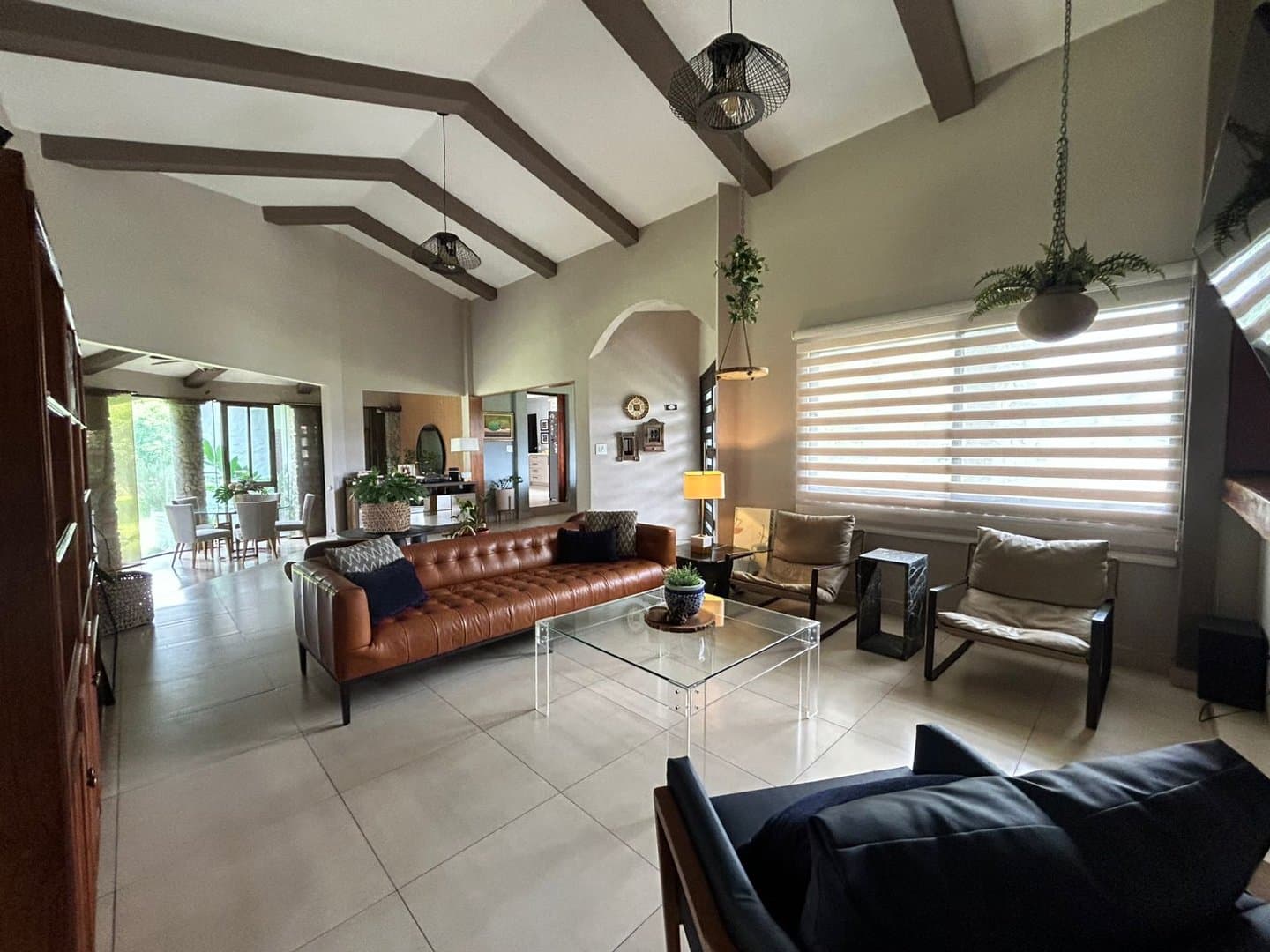 Stunning House for Sale with 3 bedrooms in Los Molinos, Boquete, Chiriqui, Panama L-0585