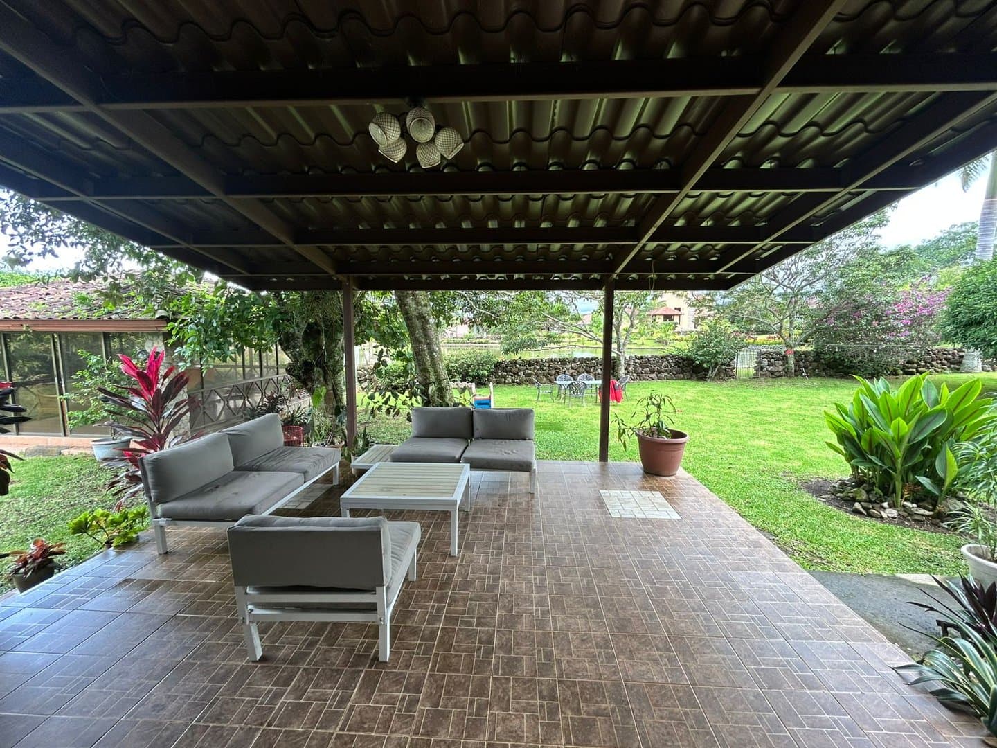 Stunning House for Sale with 3 bedrooms in Los Molinos, Boquete, Chiriqui, Panama L-0585 - Image 11