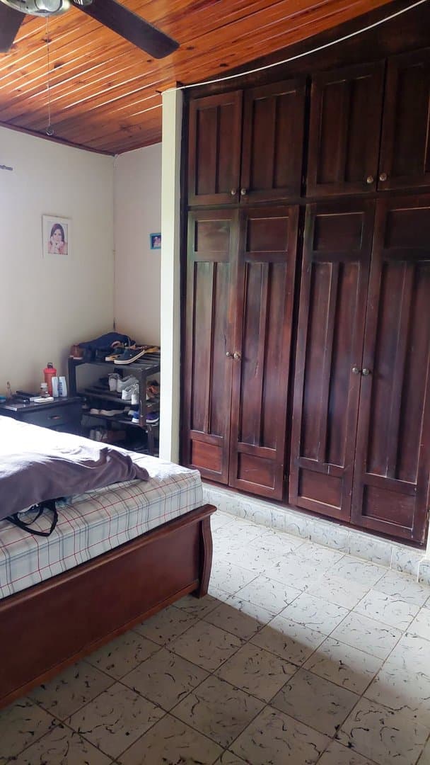 Spacious house for sale with 5 bedrooms in David, Chiriqui L-0584 - Image 17
