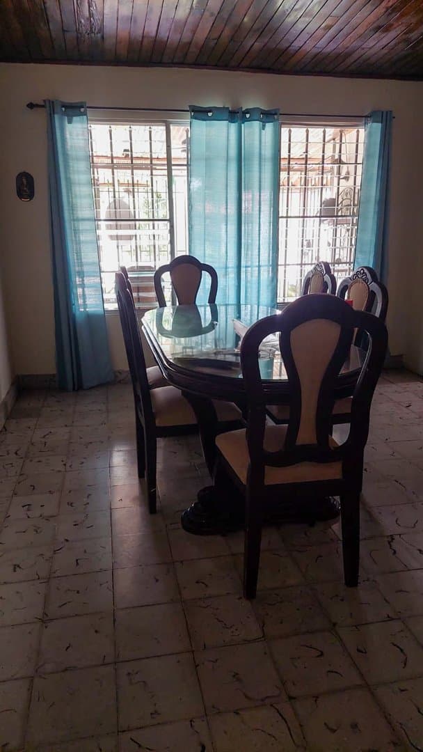 Spacious house for sale with 5 bedrooms in David, Chiriqui L-0584 - Image 4