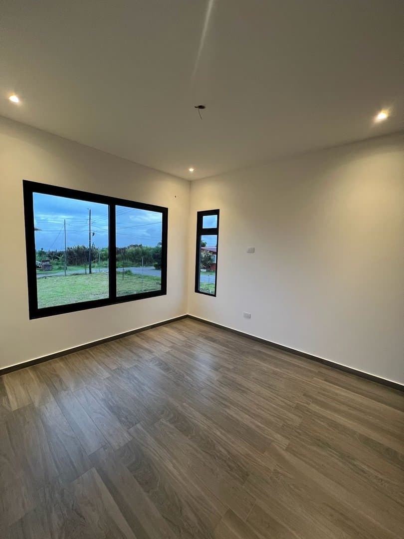 Casa Collina – Modern and Functional Design in Alto Boquete L-0053 - Image 6