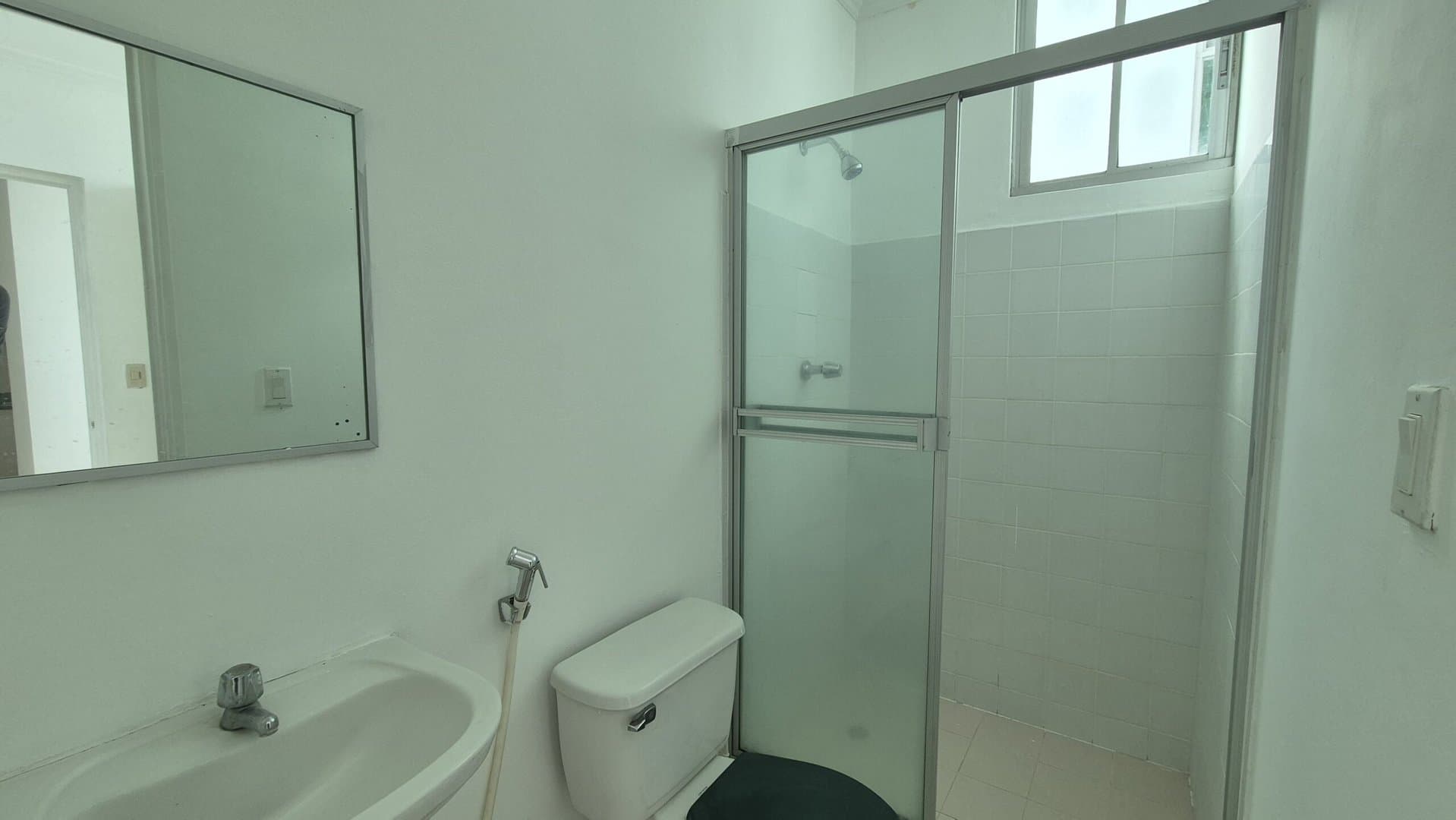 Spacious 3-Bedroom Apartment in Bella Vista, Panama City P-0340 - Image 21