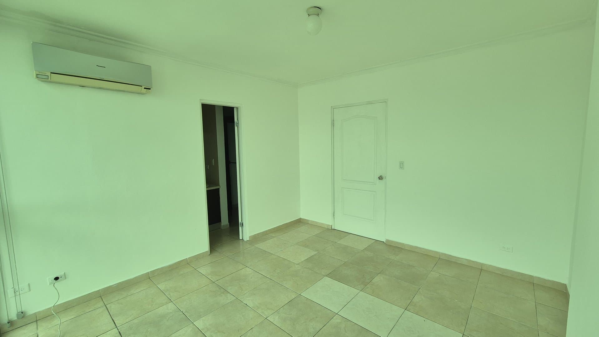 Spacious 3-Bedroom Apartment in Bella Vista, Panama City P-0340 - Image 72