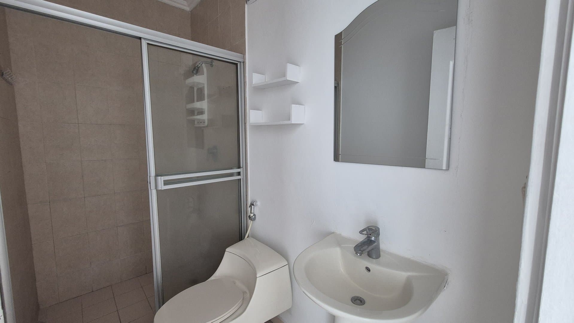 Spacious 3-Bedroom Apartment in Bella Vista, Panama City P-0340 - Image 80
