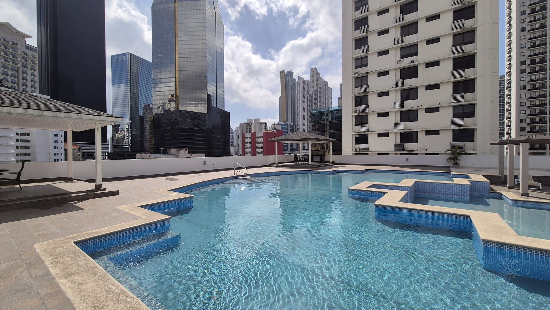 Spacious 3-Bedroom Apartment in Bella Vista, Panama City P-0340 - Image 83