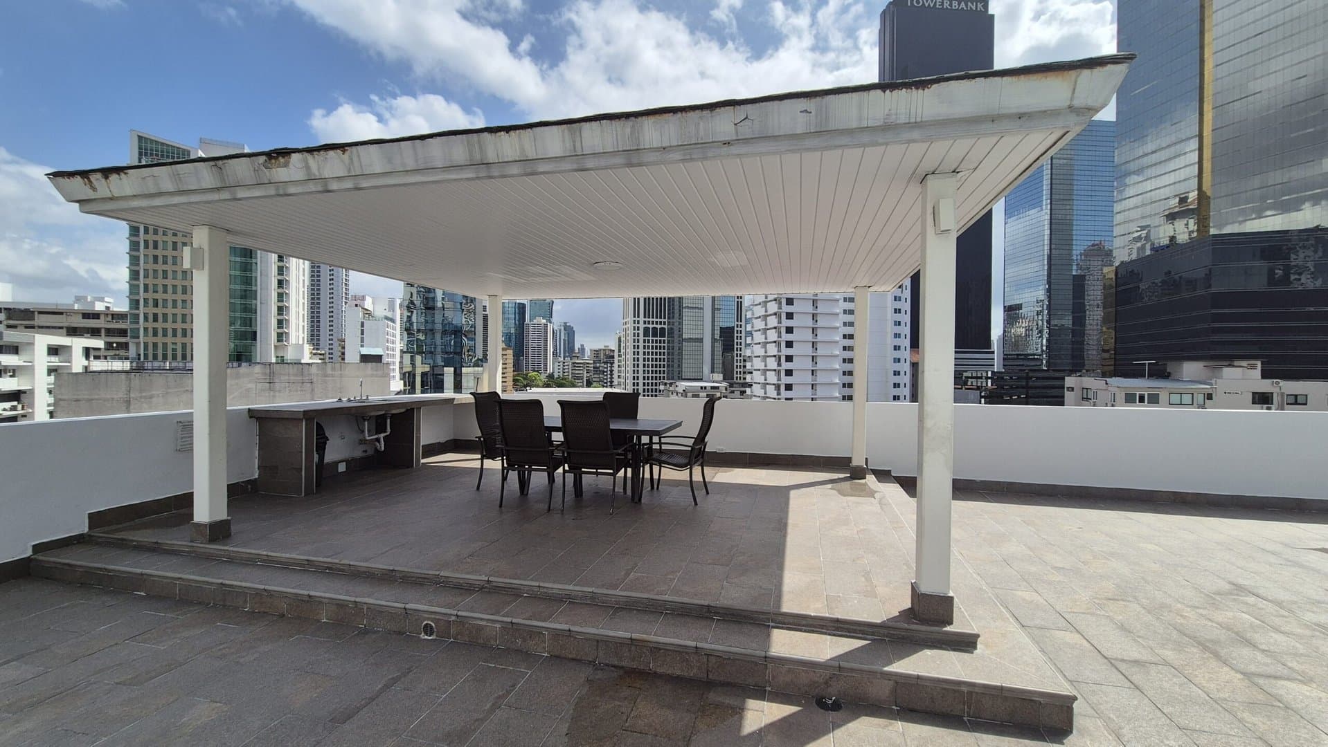 Spacious 3-Bedroom Apartment in Bella Vista, Panama City P-0340 - Image 37
