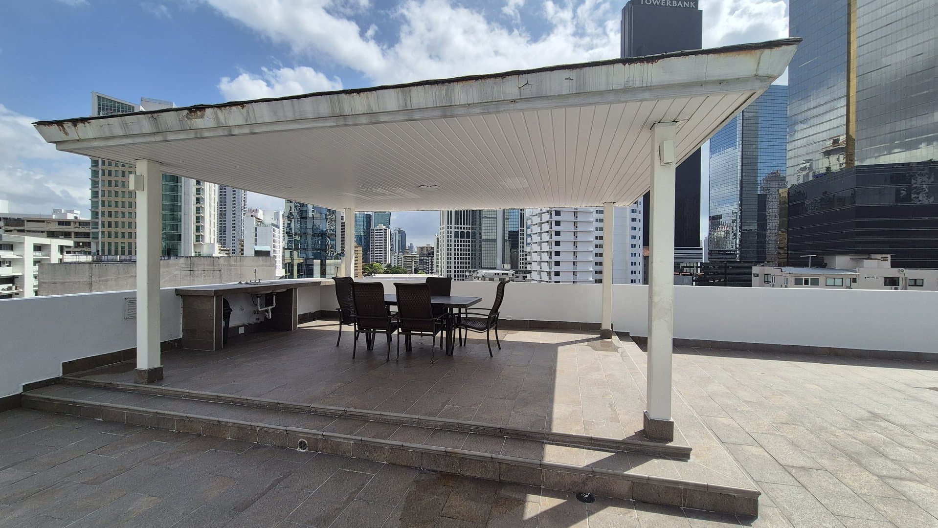 Spacious 3-Bedroom Apartment in Bella Vista, Panama City P-0340 - Image 85