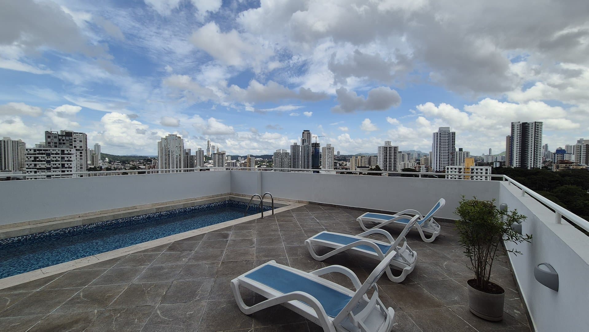 Spacious 3-Bedroom Apartment with Nice View in San Francisco, Panama City P-0352 - Image 88