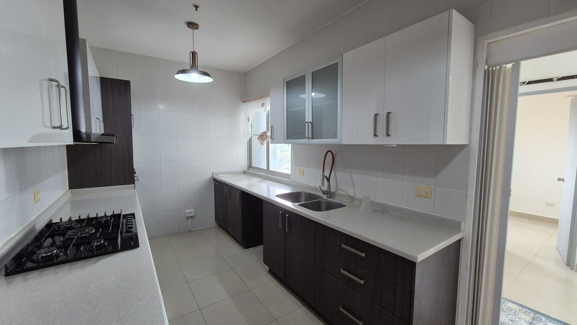 Spacious 3-Bedroom Apartment with Nice View in San Francisco, Panama City P-0352 - Image 55