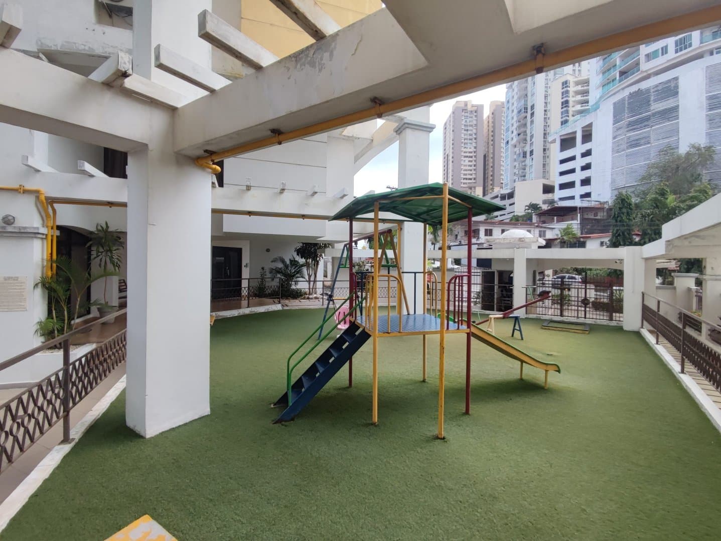 Spacious and Comfortable Apartment in Hato Pintado, Panama P-0082 - Image 29
