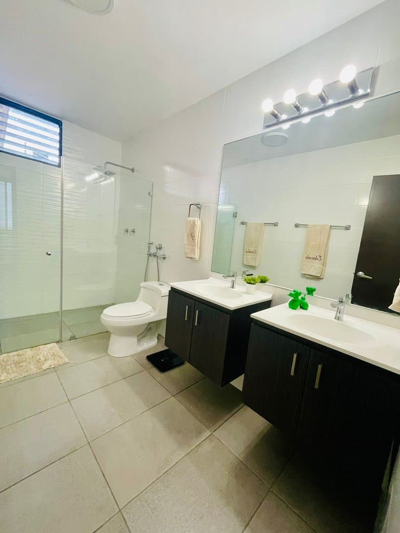 Spacious Apartment for Sale in Obarrio, PH Brisas Obarrio D-0307 - Image 9