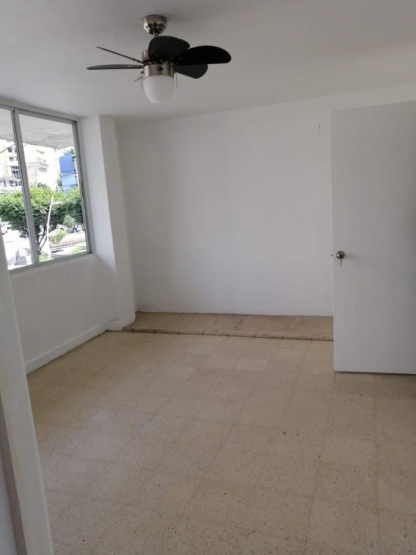 Spacious Apartment FOR SALE in Vía Argentina R-0059 - Image 9