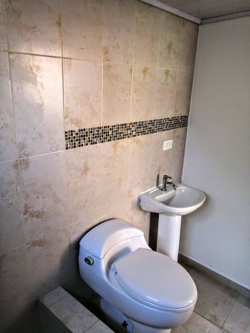 Spacious Apartment FOR SALE in Vía Argentina R-0059 - Image 6