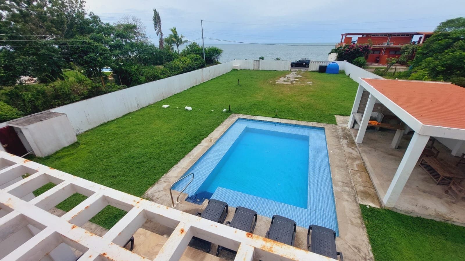 4-Bedroom Beach Home Steps from the Ocean in Malibu Beach, Panama. R-0049 - Image 23