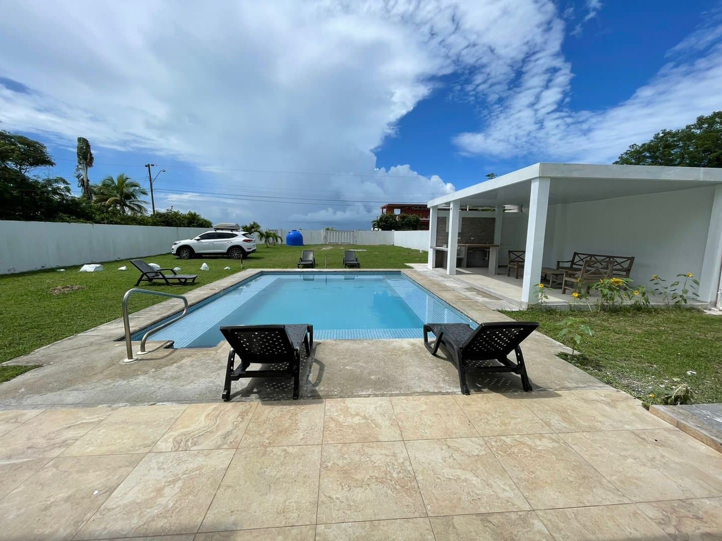 4-Bedroom Beach Home Steps from the Ocean in Malibu Beach, Panama. R-0049 - Image 24