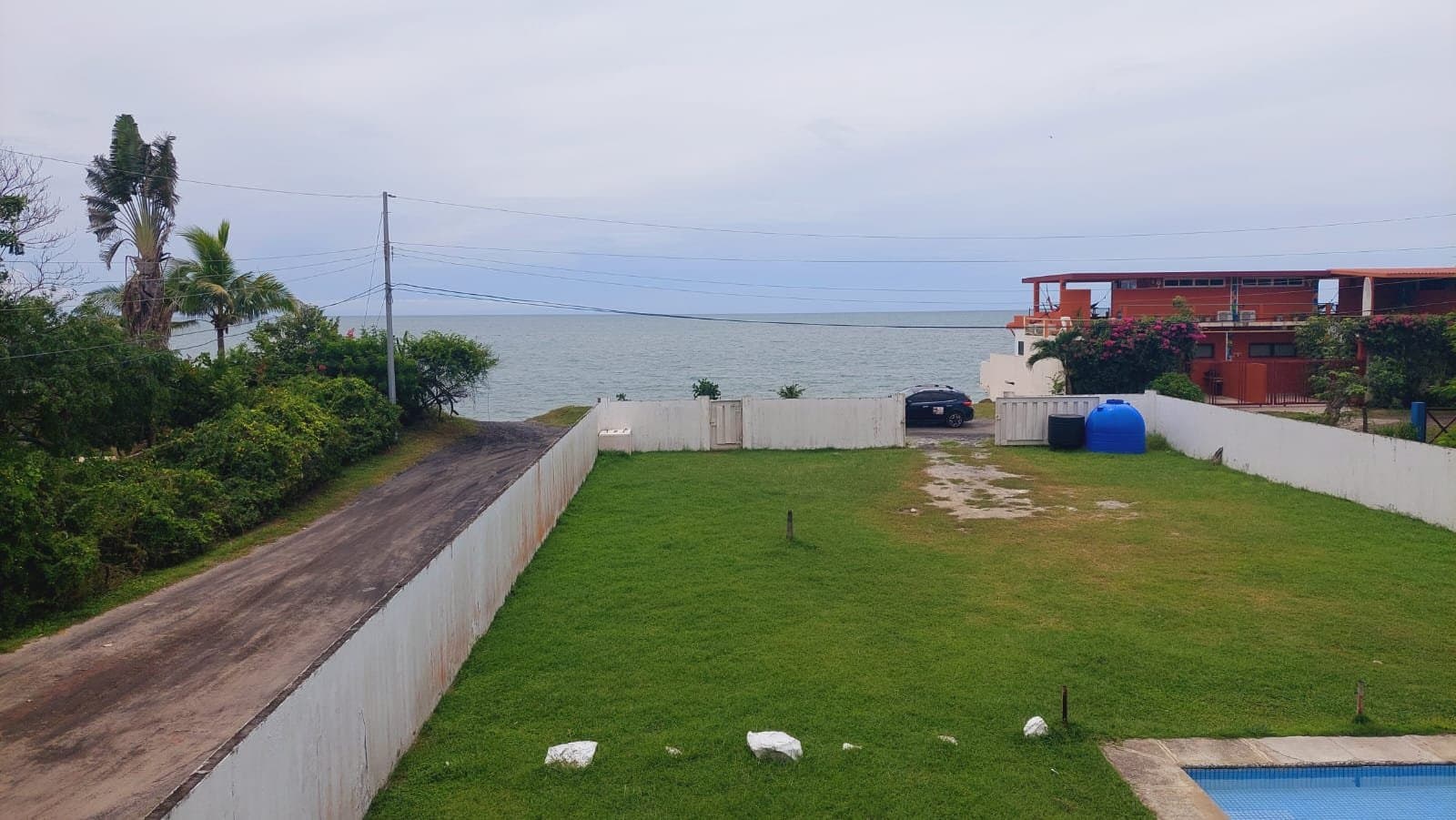 4-Bedroom Beach Home Steps from the Ocean in Malibu Beach, Panama. R-0049 - Image 28